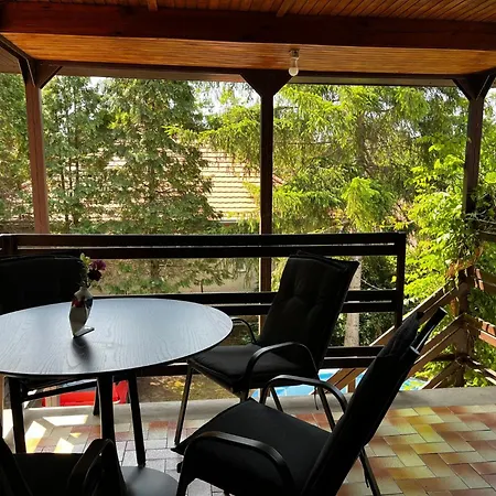 Pelso D'oro Apartmanhaz בית נופש Balatonföldvár