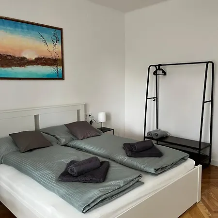 Pelso D'oro Apartmanhaz * Balatonföldvár